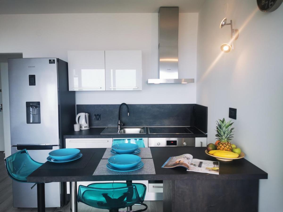 Leelee Apartamento Rijeka Exterior foto
